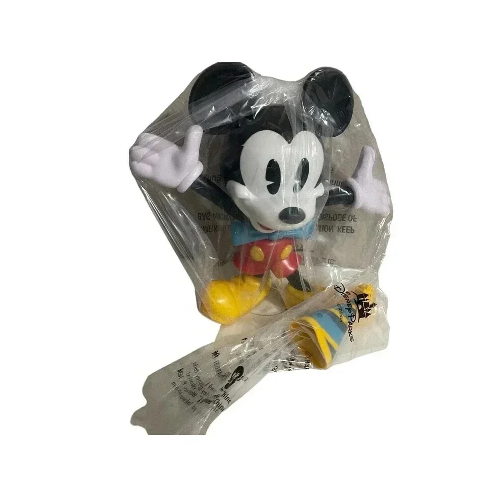 Disney Park Mickey Mouse 90th Birthday Anniversary Sipper Cup NEW 2018